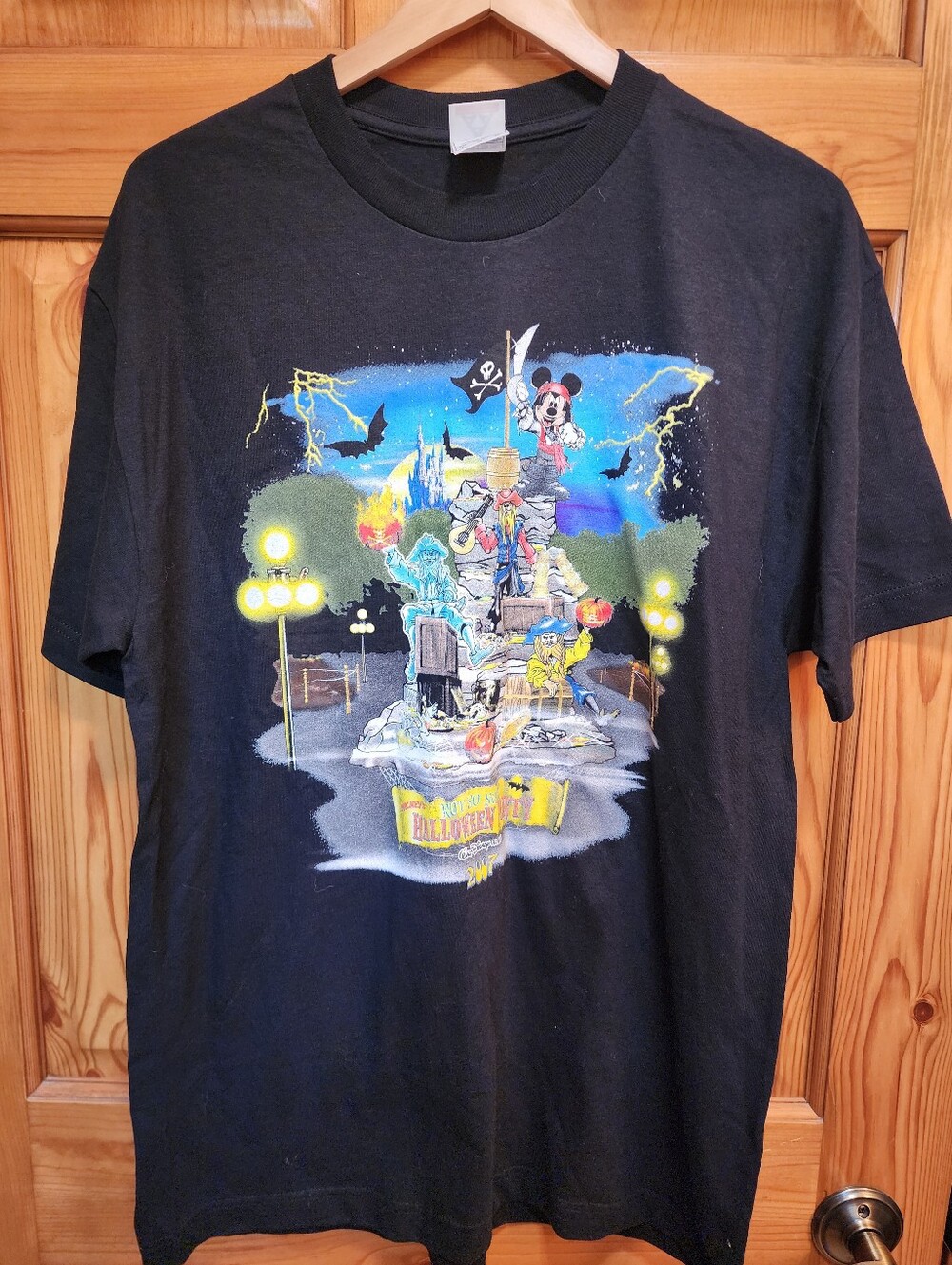 Walt Disney World 2007 Mickey's Not So Scary Halloween Party, Size L